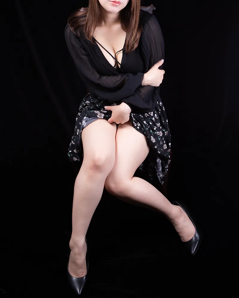 渋谷の会員制SMクラブ「ハーモニー」所属 M嬢美和子 プロフィール写真：魅惑のダイナマイトBODY